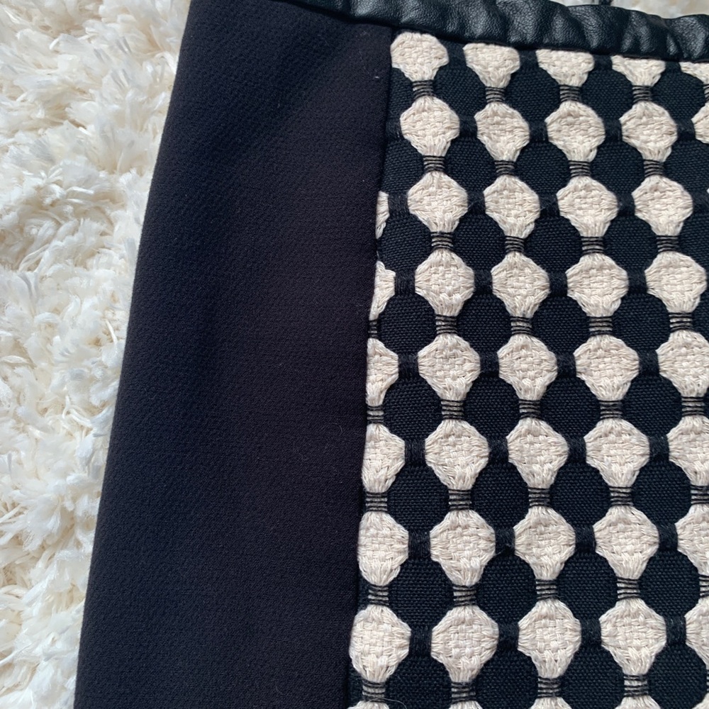 H&M black & white tweed faux leather pencil skirt - Picture 4 of 10